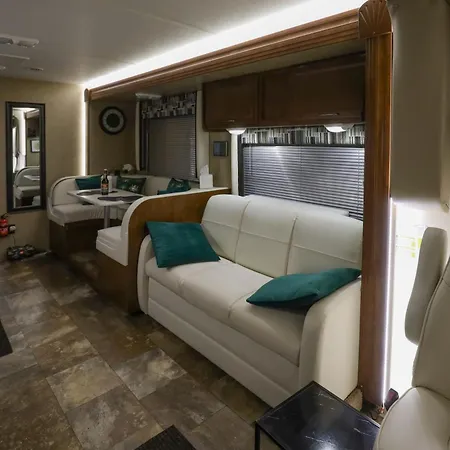 Kamper 30m2 Max 4 Osoby *