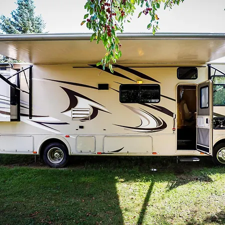 Kamper 30m2 Max 4 Osoby *