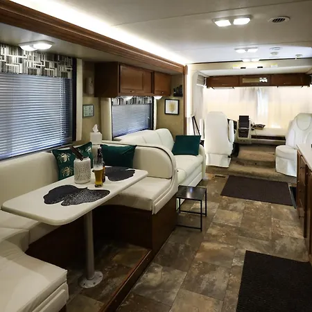 Kamper 30m2 Max 4 Osoby